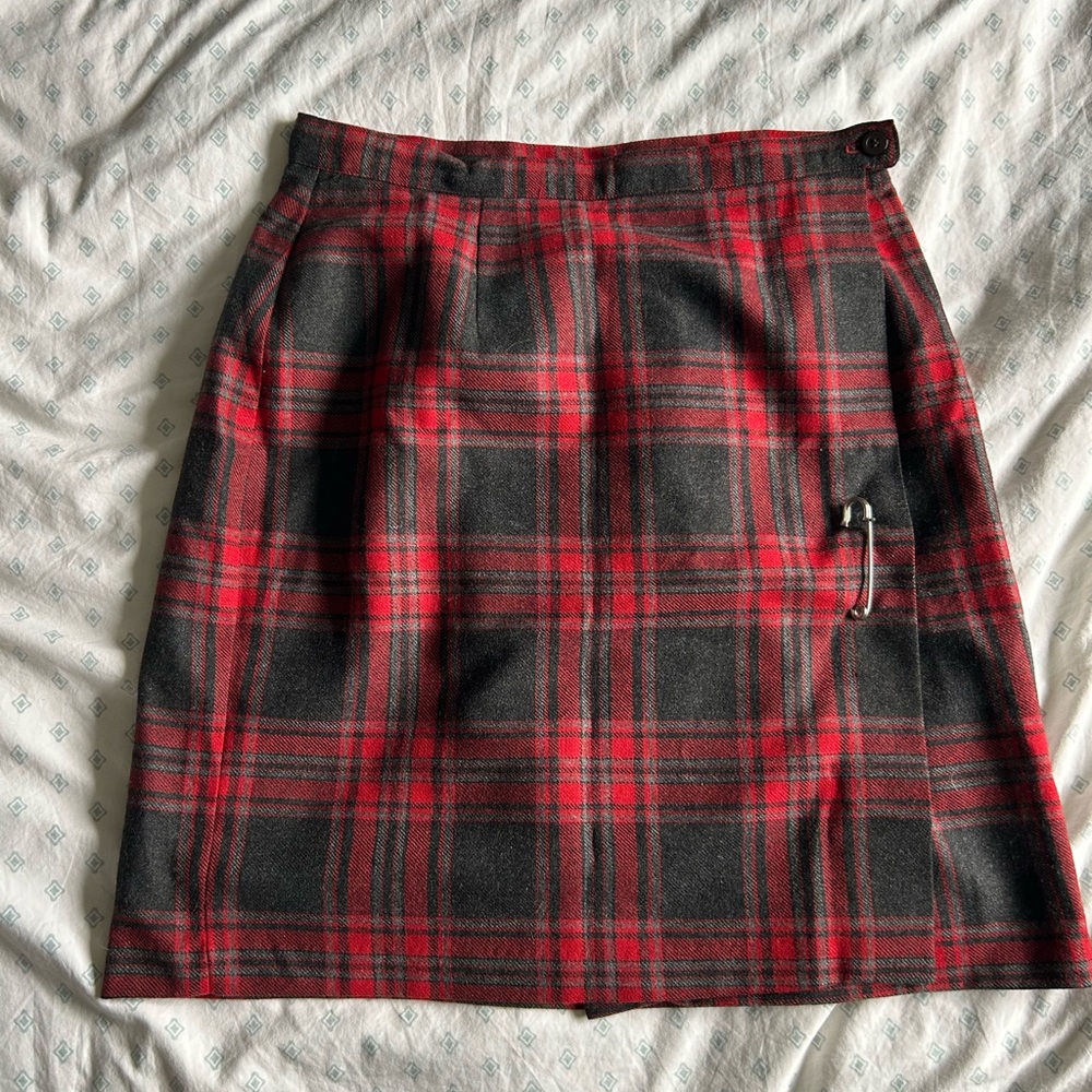 Plaid Red and Black Skirt